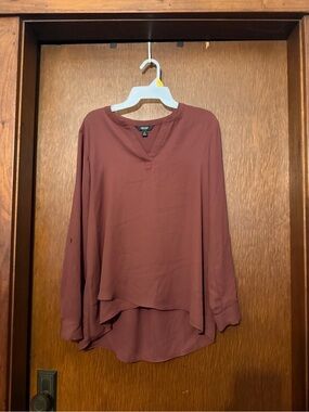 Ladies' Layered V-Neck Tunic in Rust by simply Vera wang